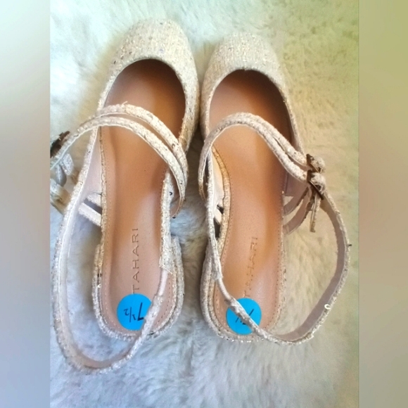 Tahari Sandals - Picture 2 of 7